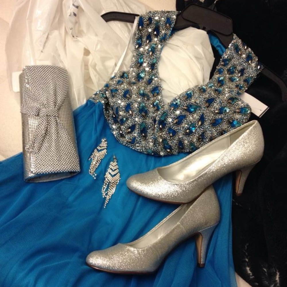 Stunning Blue Unique Prom Dress — Cinderella Prom Dress